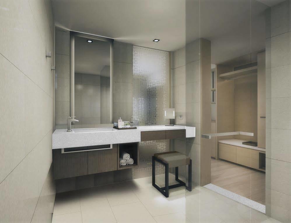 Seda Vertis North Quezon City Exterior photo Bathroom