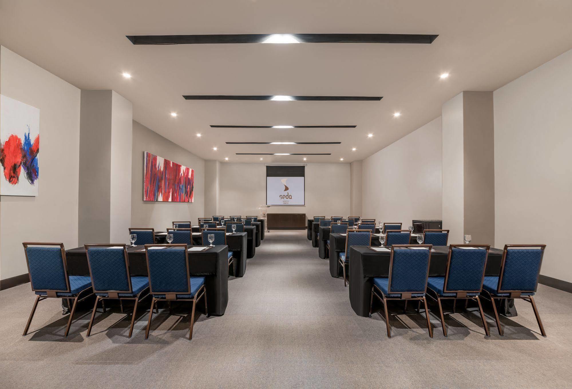 Seda Vertis North Quezon City Exterior photo Meeting room at the hotel